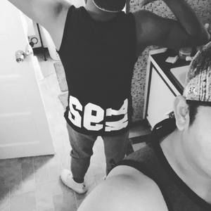 Meet your Posher, Derek